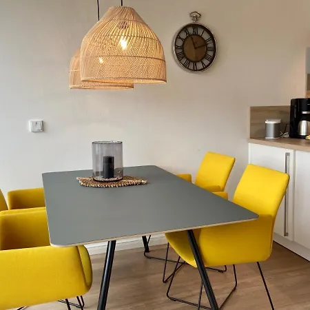 3002 - Apartment